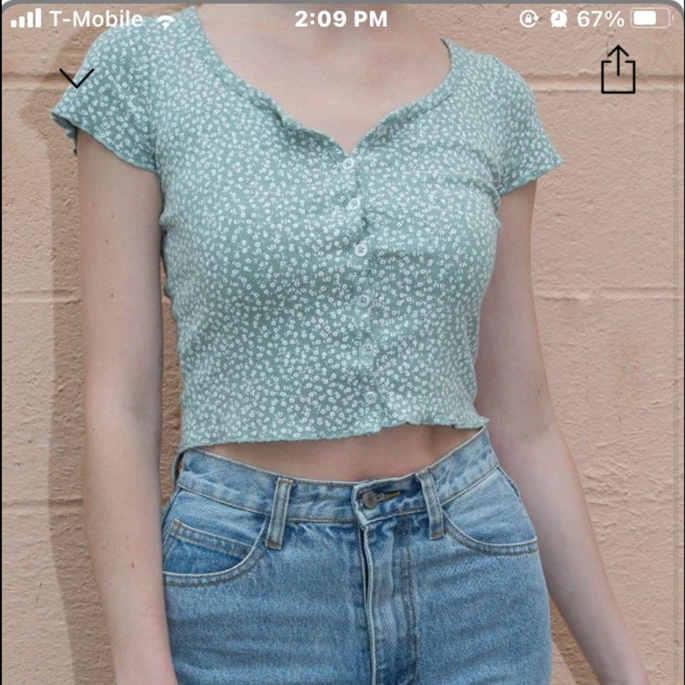 Brandy Zelly Sage Green Ruffle Top🤍✨